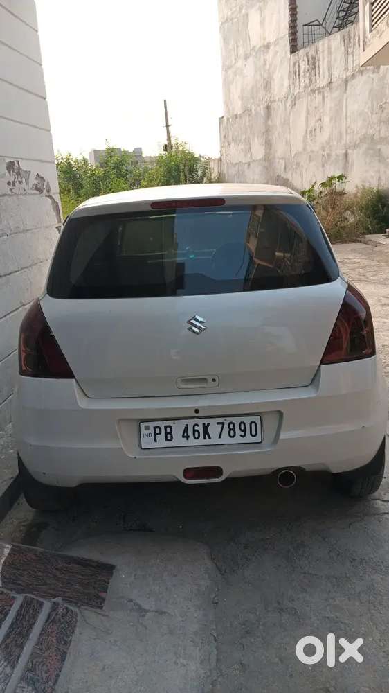 Maruti Suzuki Swift 2011