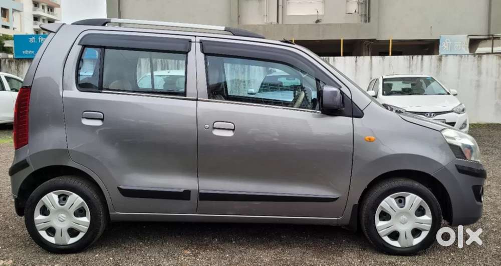Maruti Suzuki Wagon R Vxi 1.0, 2018, Petrol