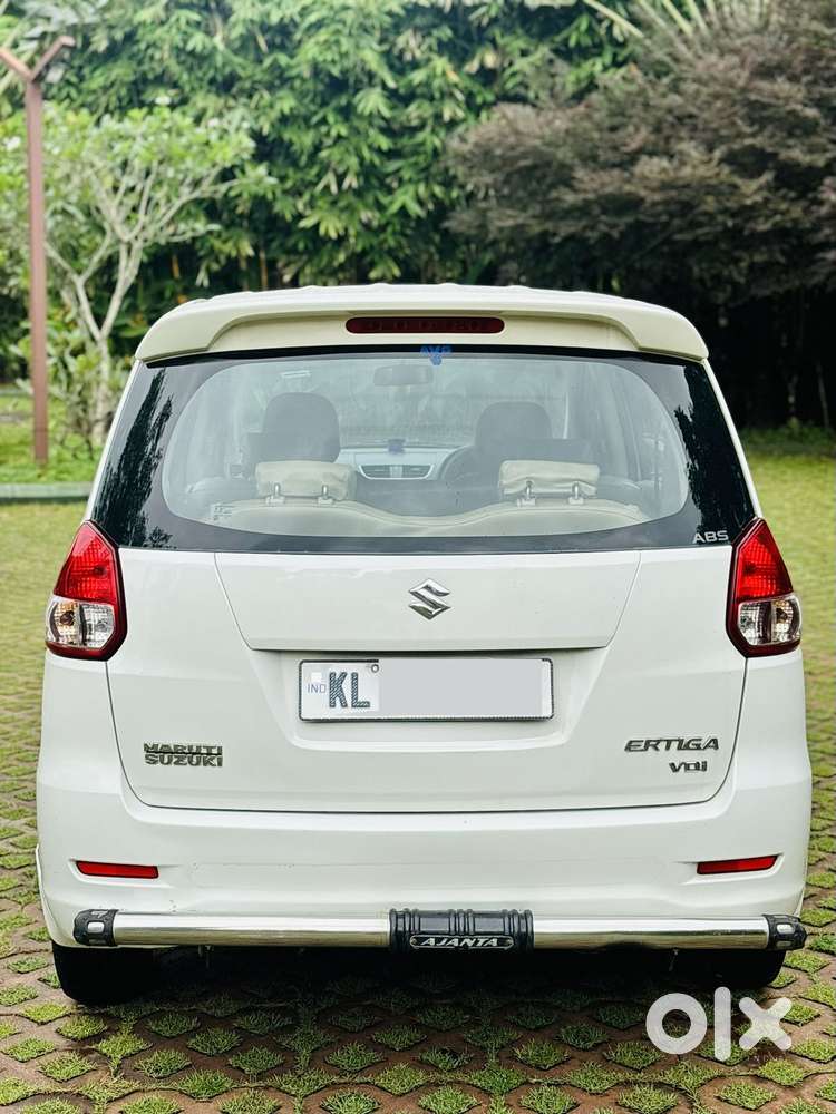 Maruti Suzuki Ertiga Vdi Shvs, 2013, Diesel