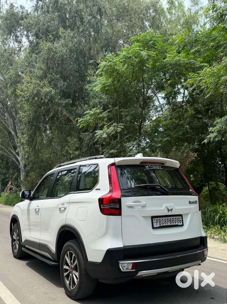 Mahindra Scorpio N Z8 Select Diesel At 2wd 7-seater, 2025, Diesel