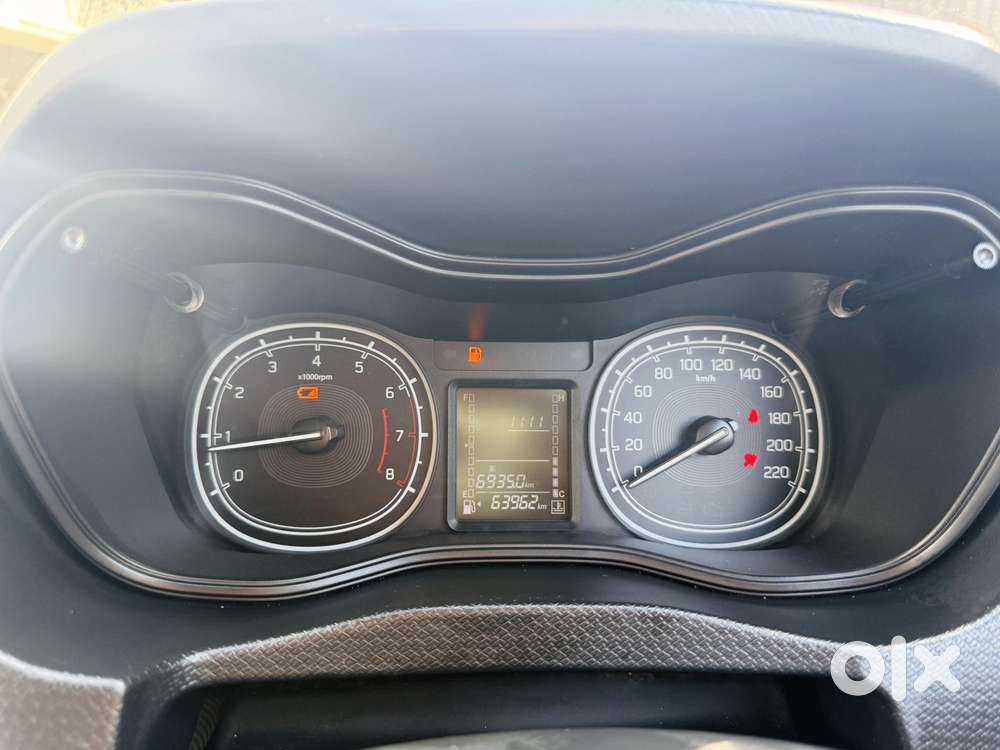 Maruti Suzuki Brezza 1.5 Vxi Smart Hybrid, 2020, Petrol