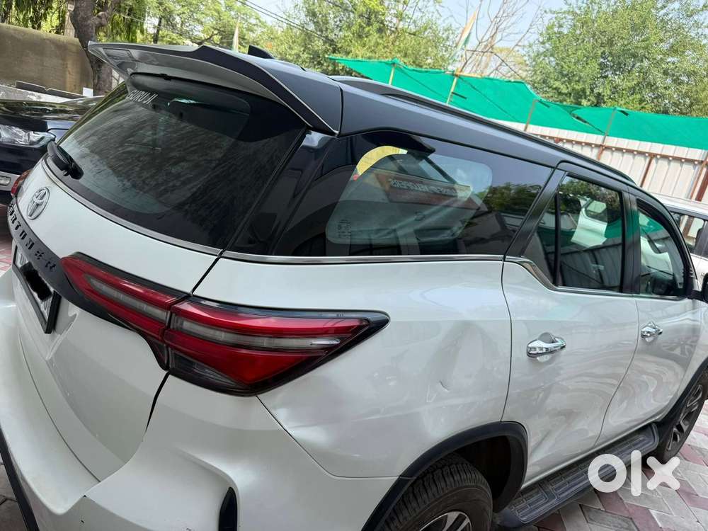 Toyota Fortuner Legender 4x2 At 2.8, 2022, Diesel