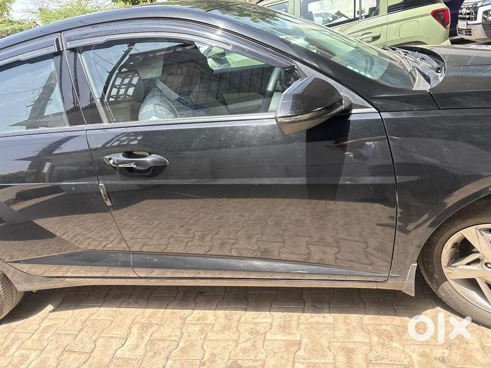Hyundai Verna 2025 Petrol 25242 Km Driven