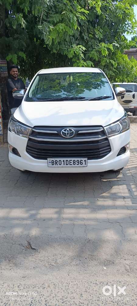 Toyota Innova Crysta 2.4 G Mt, 2017, Diesel