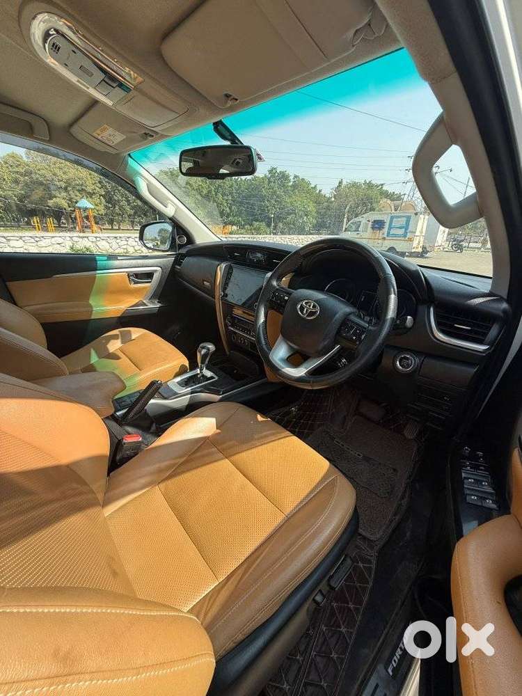 Toyota Fortuner 4x2 At 2.8 Diesel, 2022, Diesel