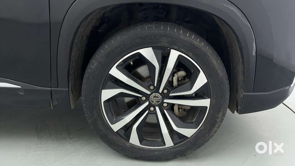 Mg Hector Sharp Pro 1.5 Turbo Mt, 2023, Petrol