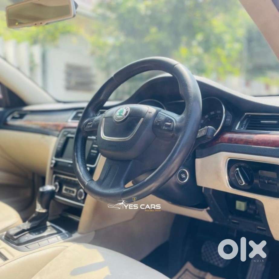 Skoda Superb 1.8 Elegance Tsi At, 2012, Petrol