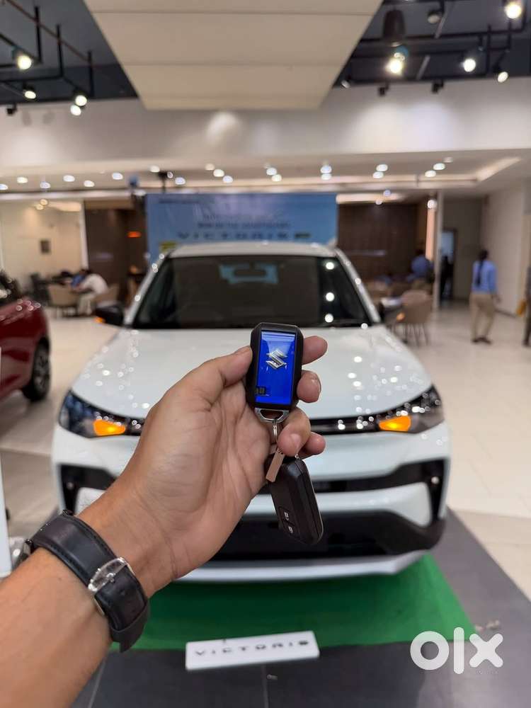 Maruti Victoris Petrol 2026