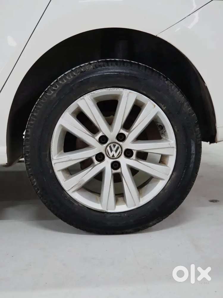 Volkswagen Polo Gt Tsi 2015 With Automatic