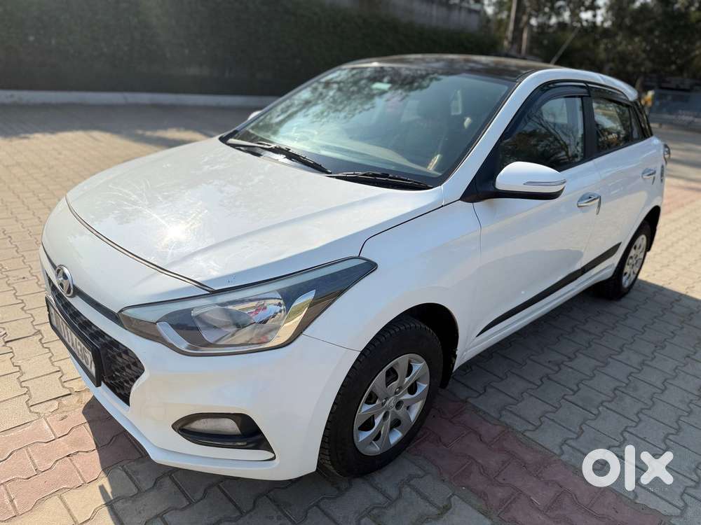Hyundai I20 Sportz 1.2 Bs-iv, 2018, Petrol