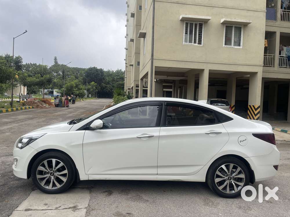 Hyundai Verna 1.6 Sx (o) Anniversary Edition Vtvt, 2016, Petrol