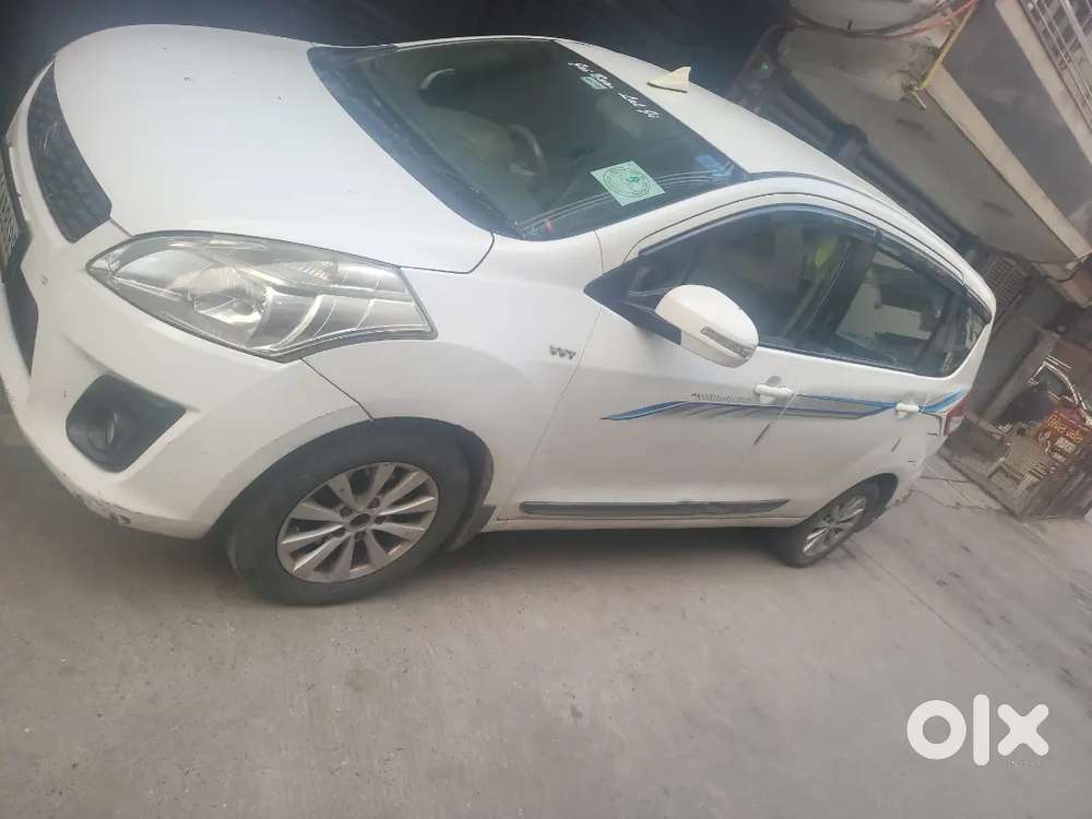 Maruti Suzuki Ertiga 2012 Petrol 75000 Km Driven