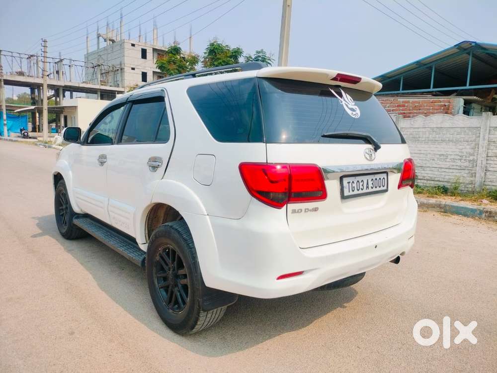 Toyota Fortuner 2011-2016 4x2 Manual, 2014, Diesel