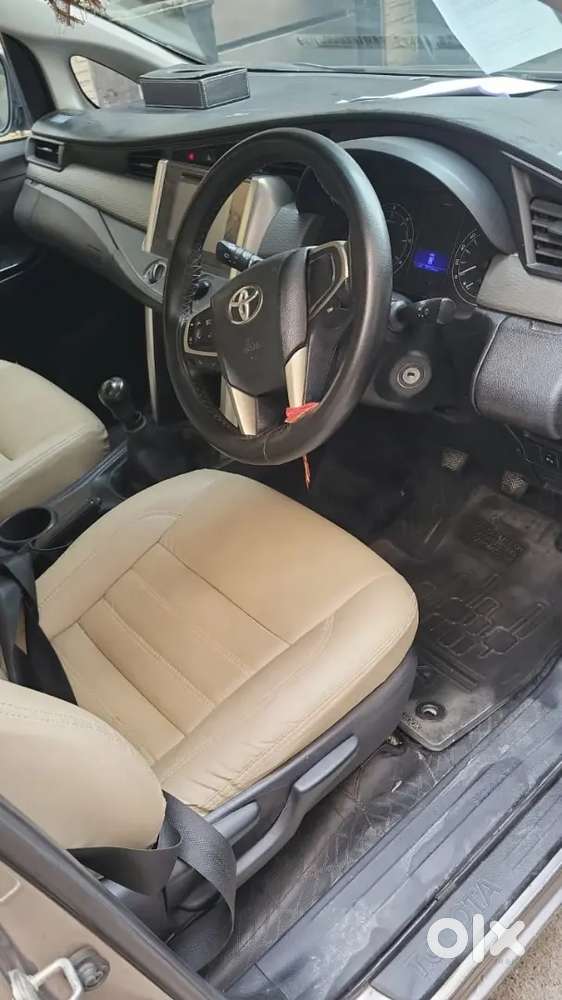 Toyota Innova 2019