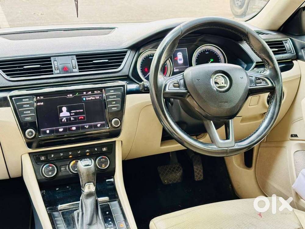 Skoda Superb L&k 2.0 Tdi At, 2017, Diesel