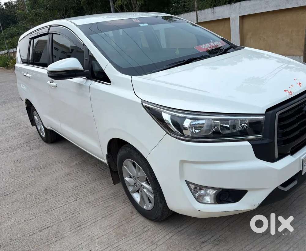 Toyota Innova Crysta 2024
