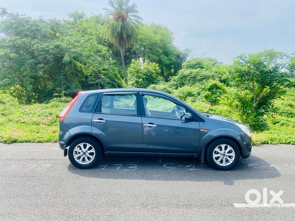 Ford Figo Diesel 2013 Topend 1.4 Titanium Well Maintained Car