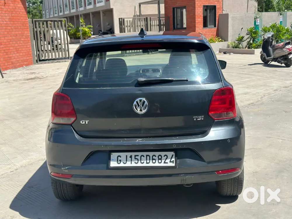 Volkswagen Polo 2015 Petrol 100000 Km Driven Good Condition