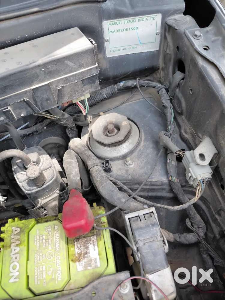 Reading:28400km
4tyres 95%
Stepney:new Tyre
Service:recently Over