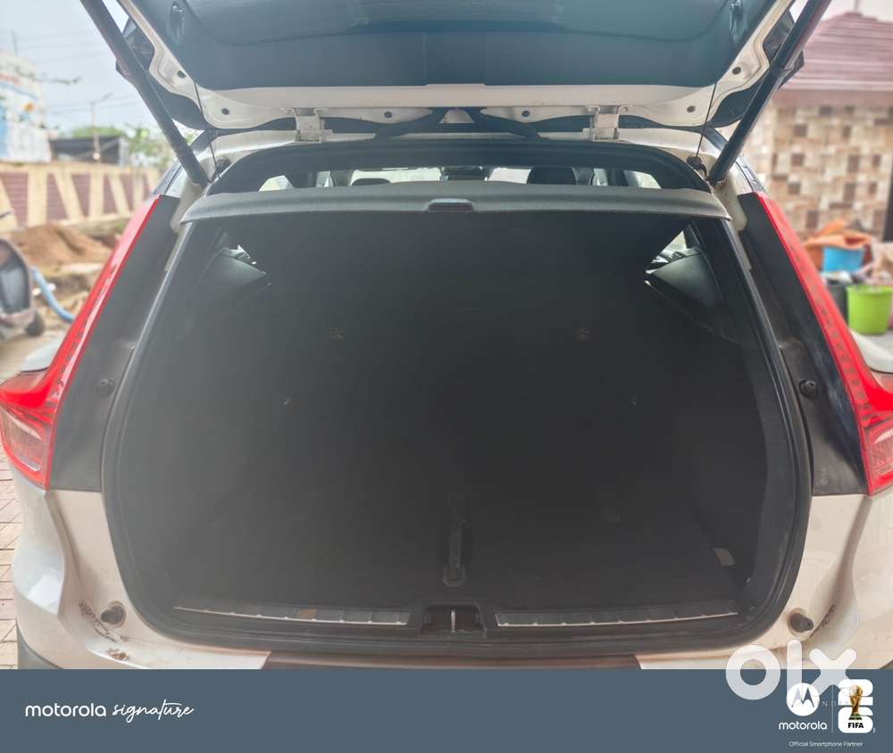 Volvo Xc40 D4 Momentum, 2019, Diesel