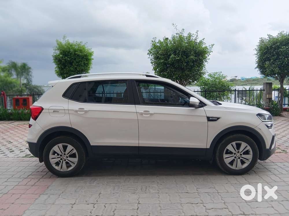 Skoda Kushaq 1.0 Tsi Ambition At, 2022, Petrol