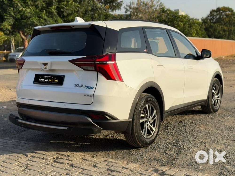 Mahindra Xuv700 2.2 Ax 5 Diesel At 7 Str, 2025, Diesel