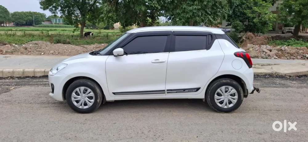 Maruti Suzuki Swift Vxi, 2020, Petrol
