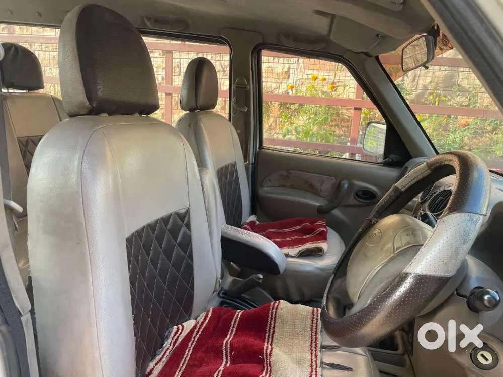 Mahindra Scorpio 2006