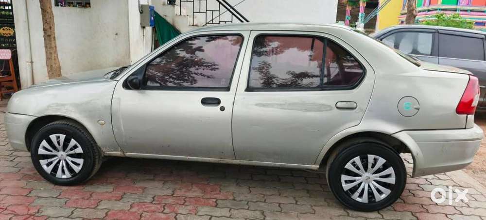 Ford Ikon 1.4 Zxi, 2010, Diesel