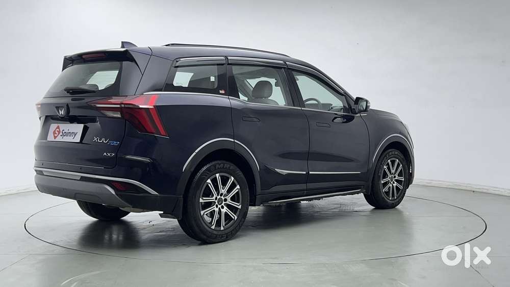 Mahindra Xuv700 2.0 Ax 7 Petrol At Str, 2023, Petrol