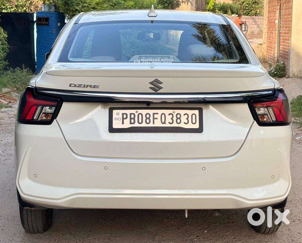 Maruti Suzuki Dzire, 2025, Petrol