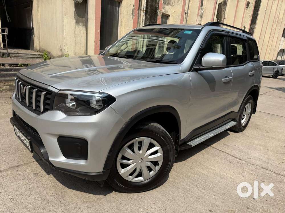 Mahindra Scorpio N Z4 Petrol Mt 7 Str, 2023, Petrol