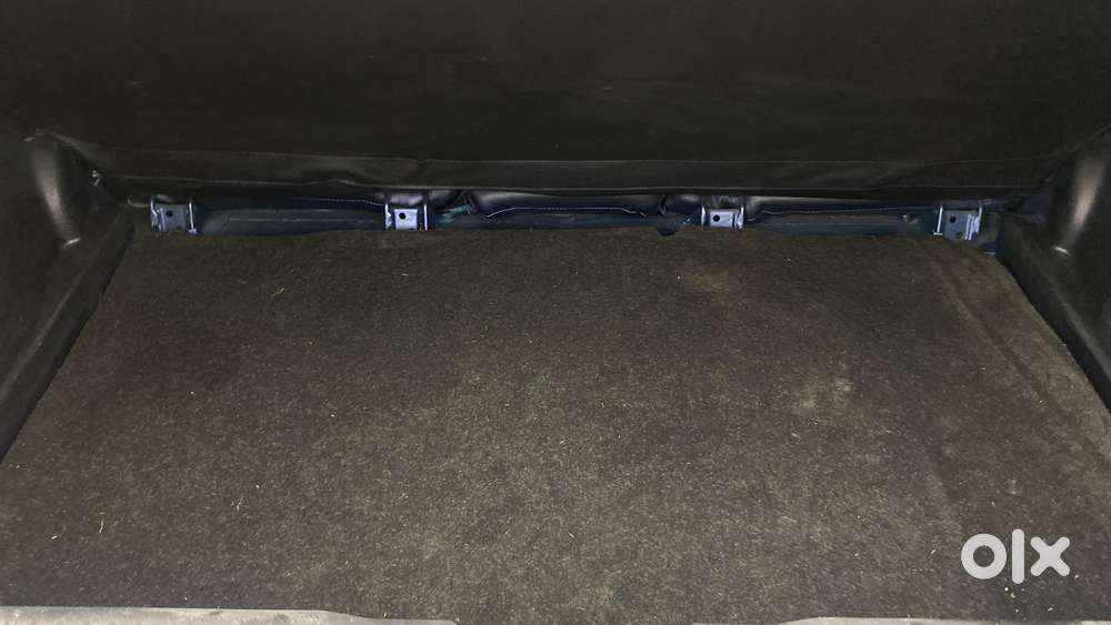 Maruti Suzuki Swift Amt Vxi, 2019, Petrol