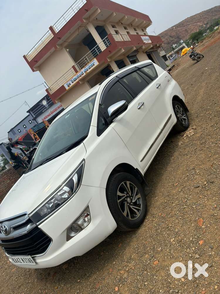 Toyota Innova Crysta 2018