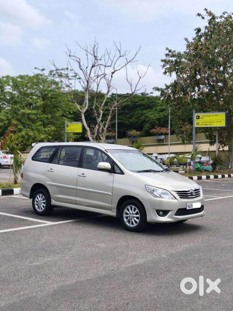 Toyota Innova 2.5 Vx 8 Str, 2012, Diesel