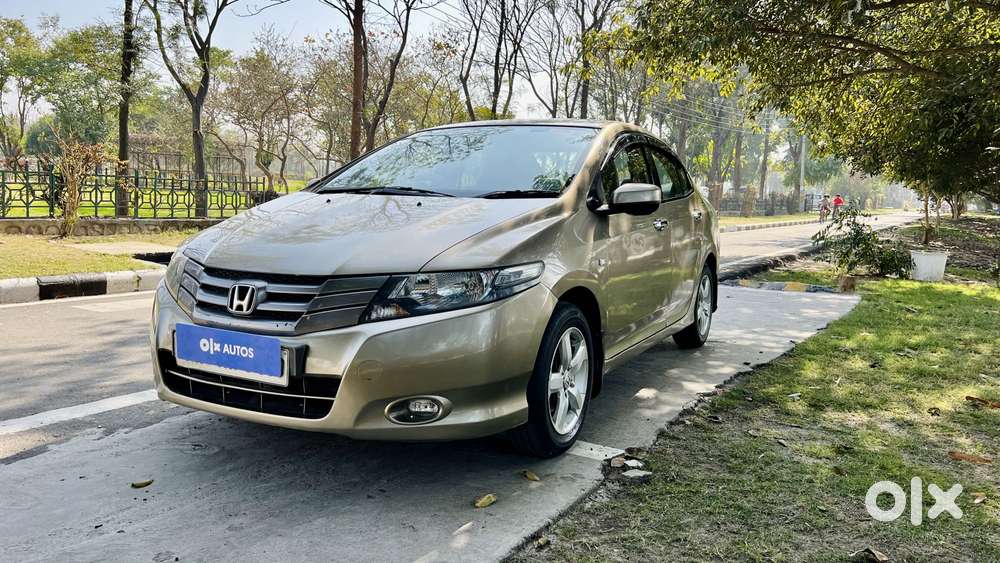 Honda City V Inspire, 2011, Cng & Hybrids