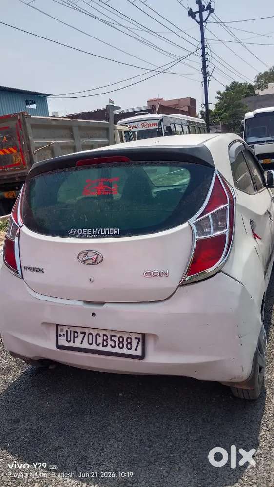 Hyundai Eon 2012 Cng & Hybrids 140000 Km Driven
