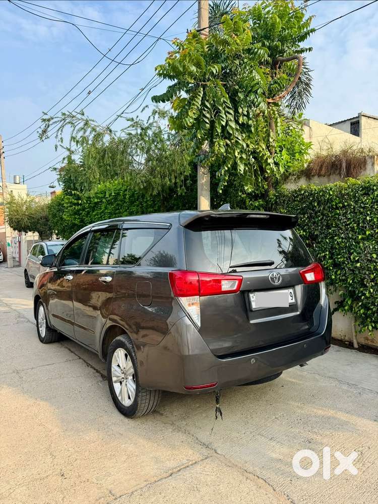 Toyota Innova Crysta Diesel 2016 Dec Registration 2017