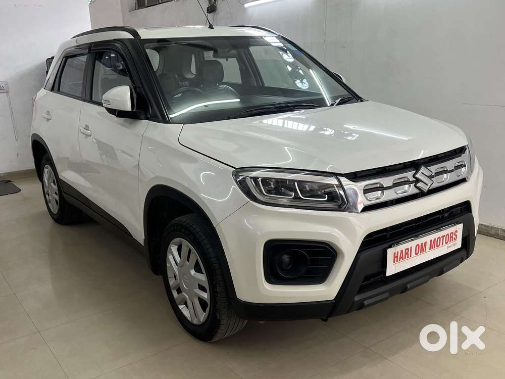 Maruti Suzuki Brezza 1.5 Vxi Smart Hybrid, 2022, Petrol