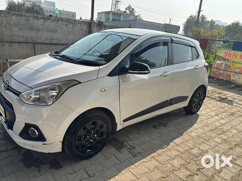 Hyundai Grand I10 2015 Petrol/cng Well Maintianed