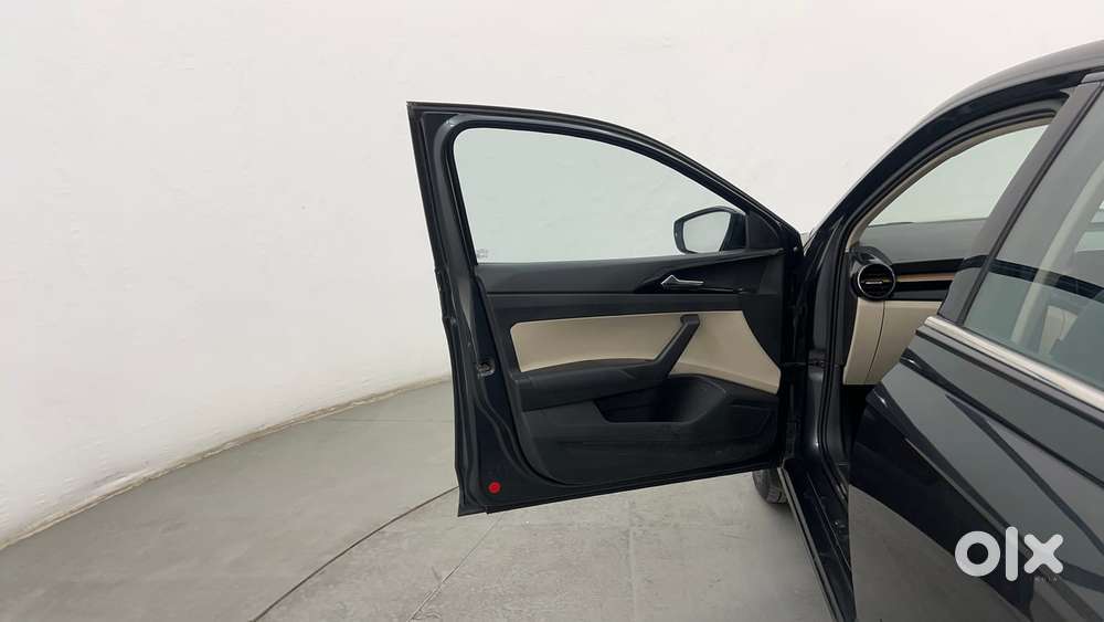 Skoda Slavia Style 1.5l Tsi Dsg, 2022, Petrol