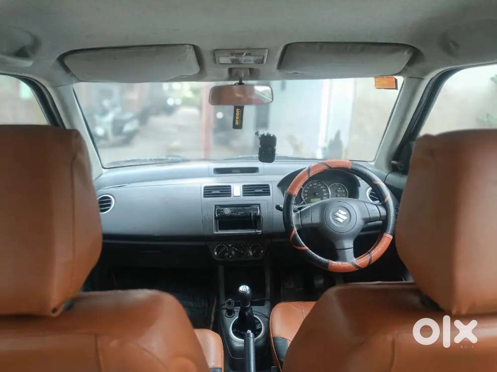 Maruti Suzuki Swift 2010