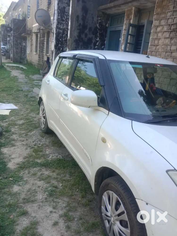 Maruti Suzuki Swift 2010 Petrol 100000 Km Driven