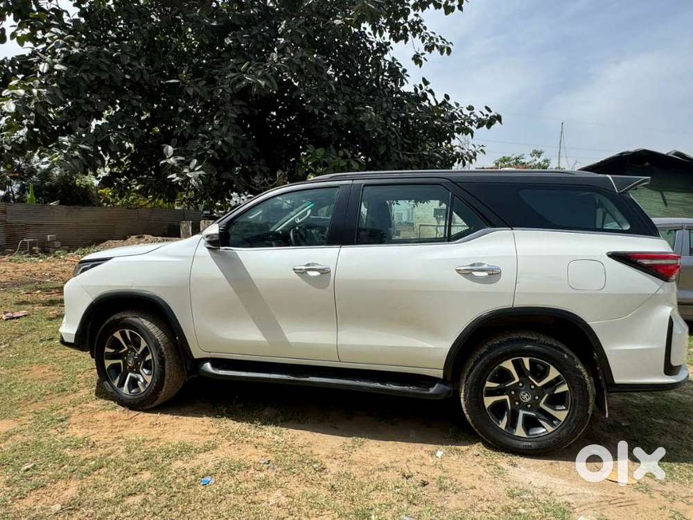 Toyota Fortuner Legender 4x2 At 2.8, 2022, Diesel
