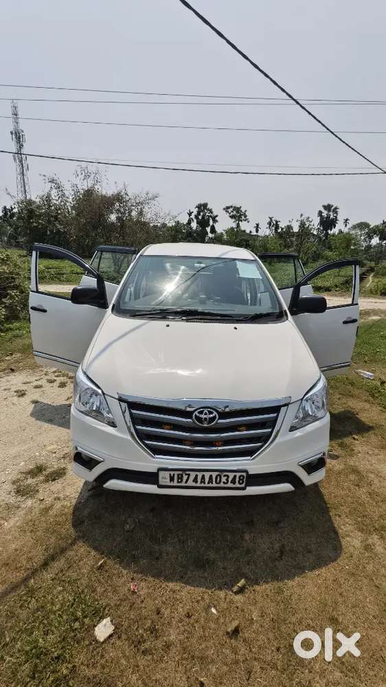 Toyota Innova 2013