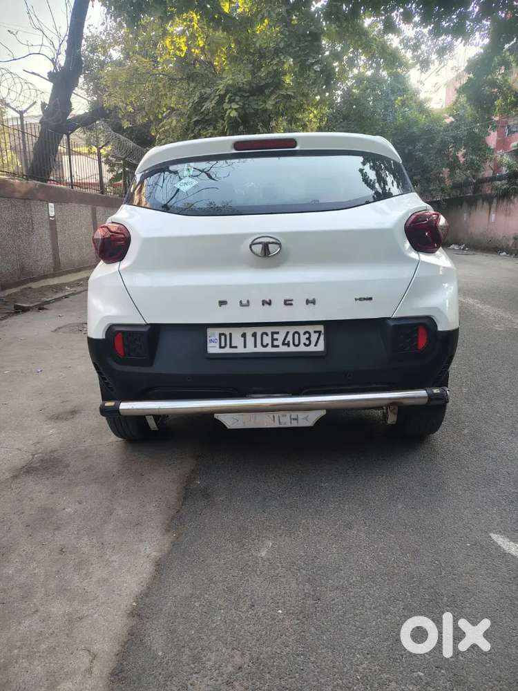 Tata Punch Pure Icng 2024