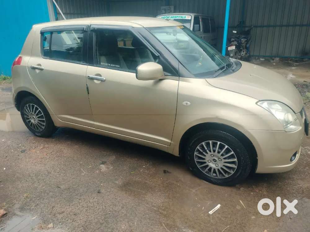 Maruti Suzuki Swift Vxi Petrol (fc Up To Current 2031)