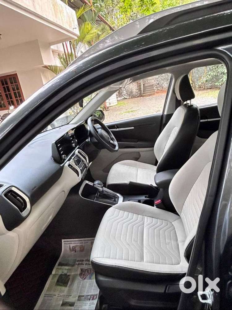 First Owner Kia Sonet 1.0 Htx Dct 7 Speed Turbo With Sun Roof,