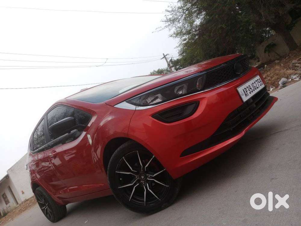 Tata Altroz 1.2 Xe, 2021, Petrol