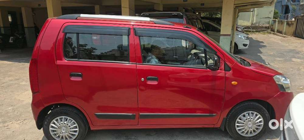 Maruti Suzuki Wagon R 1.0 Lxi Cng Avance Limited Edition, 2015, Petr..